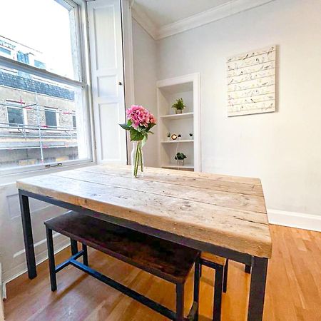 Rose Street'S Hidden Treasure- 2Bed Newly Refurbished Apt 爱丁堡 外观 照片