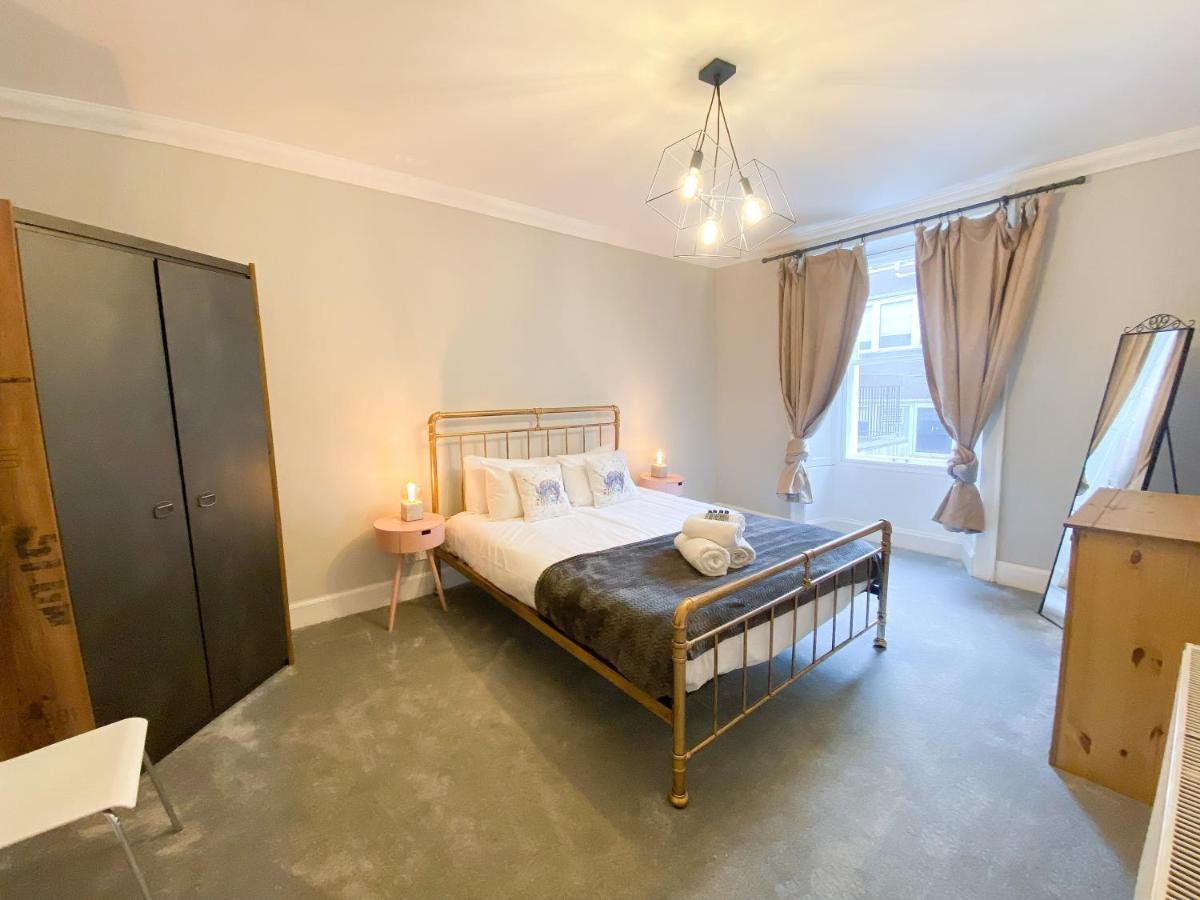 Rose Street'S Hidden Treasure- 2Bed Newly Refurbished Apt 爱丁堡 外观 照片
